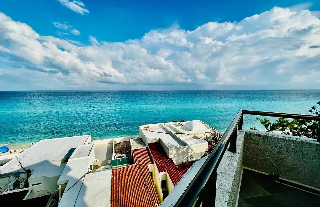 Solymar Beach Resort