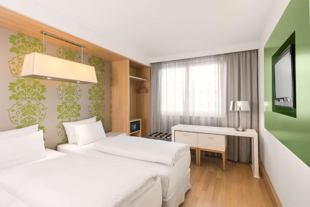 Hotel NH Berlin Potsdamer Platz