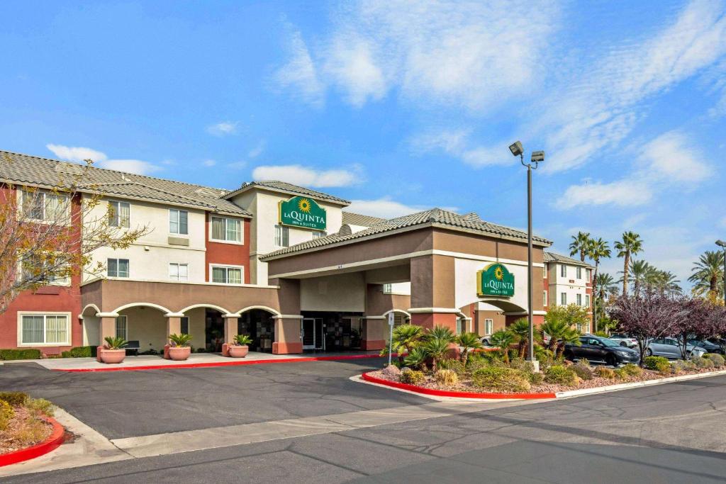 La Quinta Inn & Suites /Las Vegas Red Rock