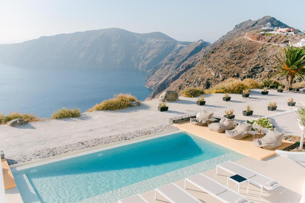 Rocabella Santorini Hotel & Spa