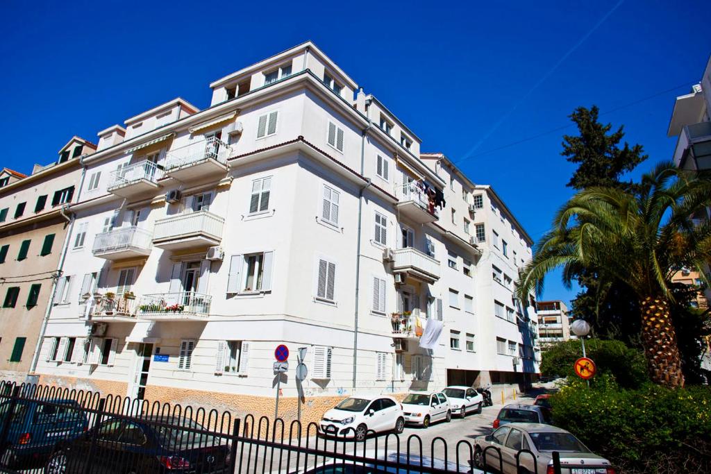 Split Apartments - Peric