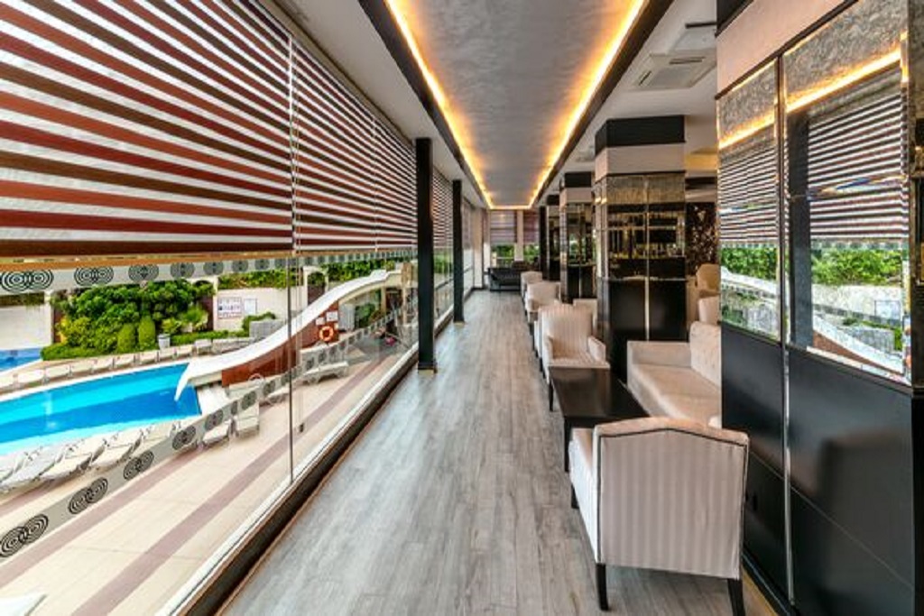 Grand Ideal Premium