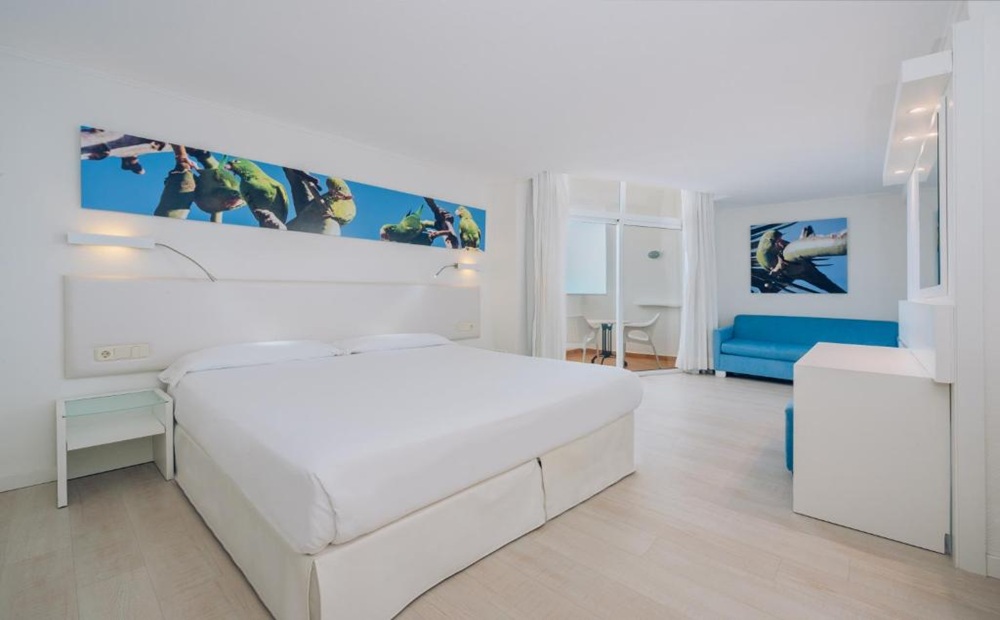 Iberostar Waves Bouganville Playa