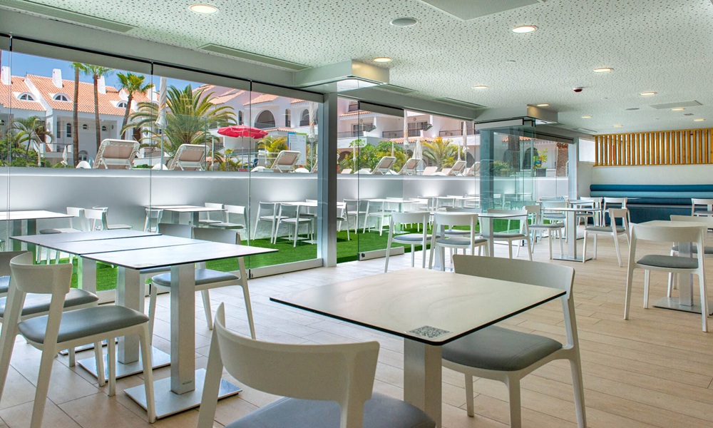 Paradise Park Fun Lifestyle Hotel