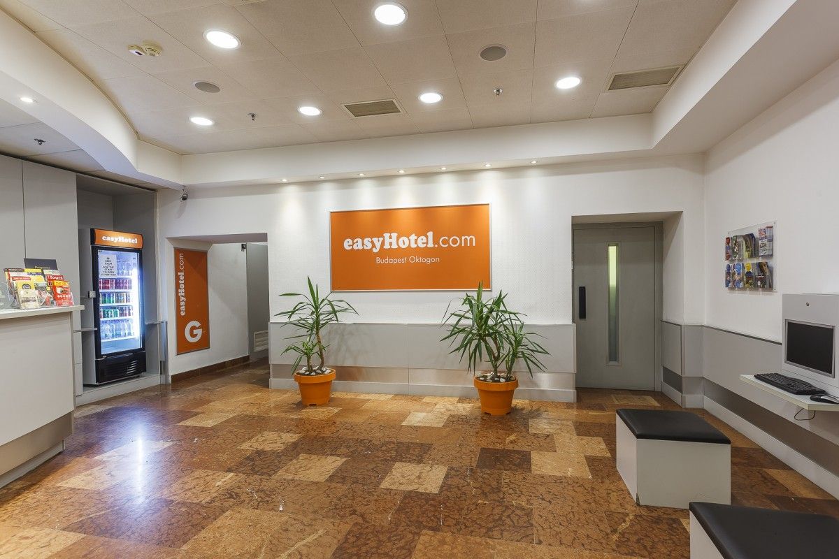 EasyHotel Budapest Oktogon