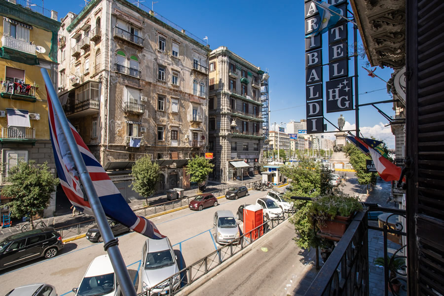 Hotel Garibaldi Napoli