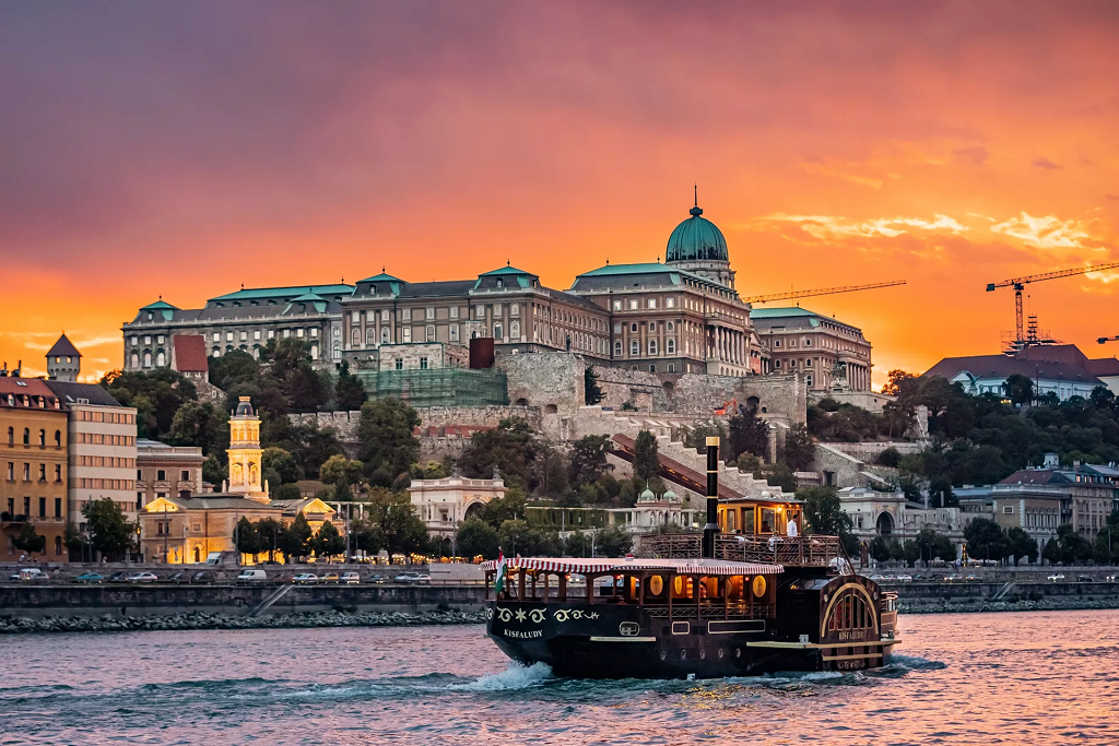 Budapest Danube Cruise