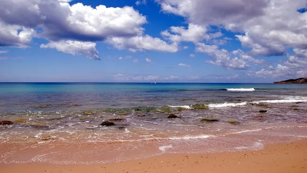 AP Victoria Sports & Beach